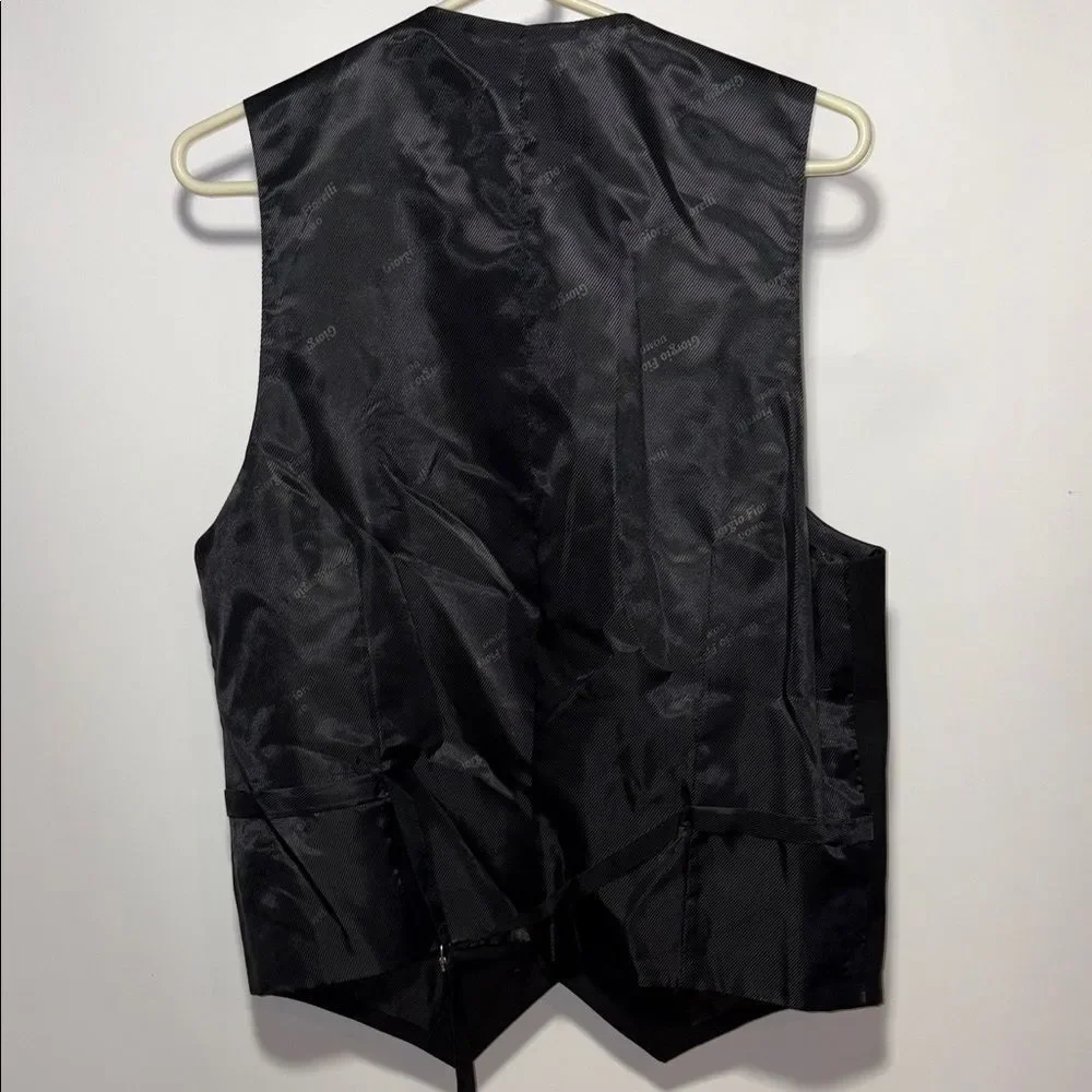 Giorgio Fiorelli elegant black